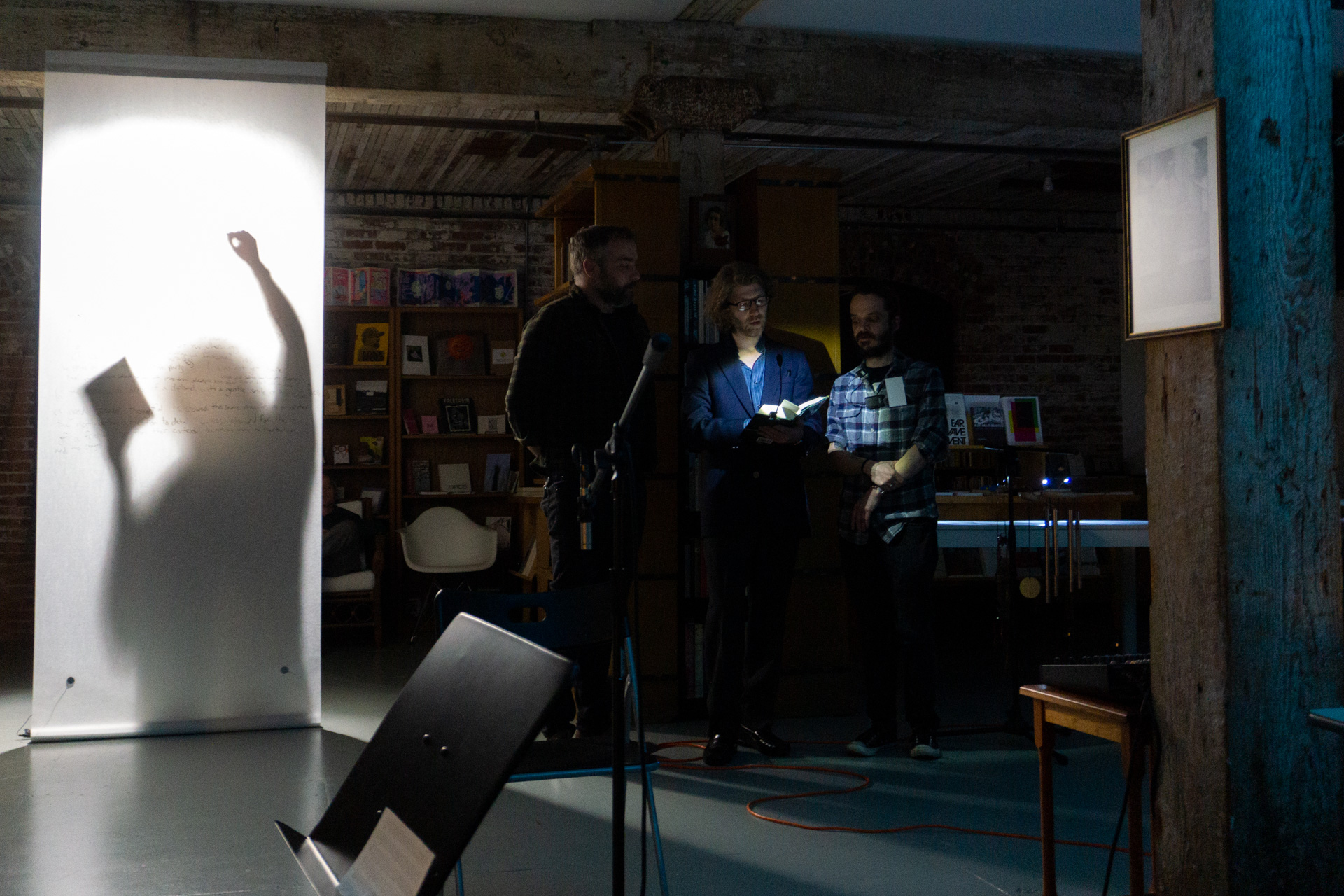 How to Read A Book by Robert Blatt